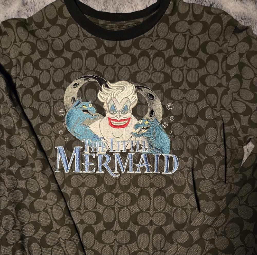 Coach x Disney Ursula Long Sleeve | Like New | Size XS | 🧜‍♀️